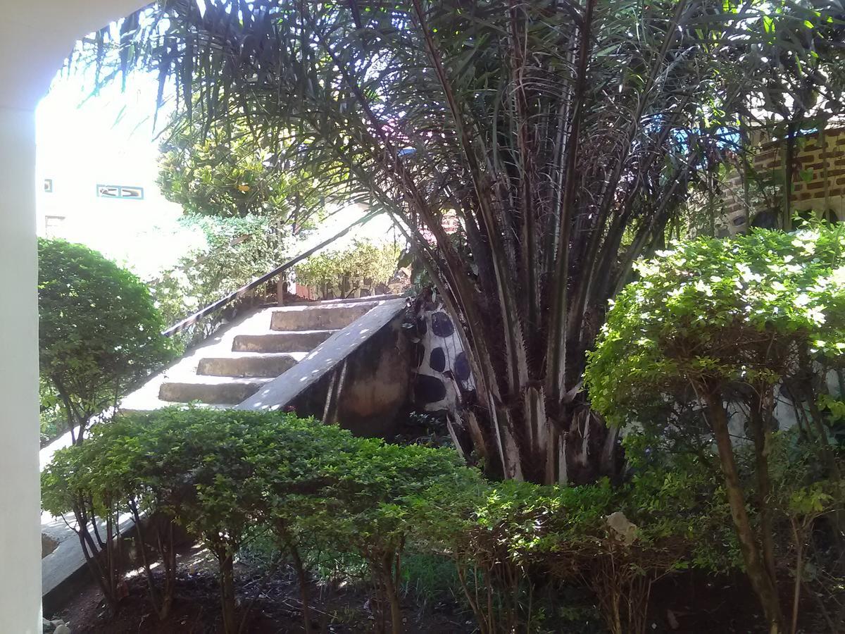 Gloria Motel Cyangugu 外观 照片